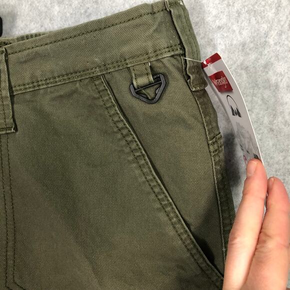 Wrangler Cargo Shorts Men 46 Utility Flex Waist Stretch Heavyweight Hiker Rugged - Picture 4 of 12